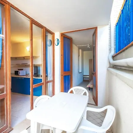 Zwei-zimmer Wohnung, Wenige Meter Vom Strand Und Zentrum Entfernt Lejlighed Lido delle Nazioni